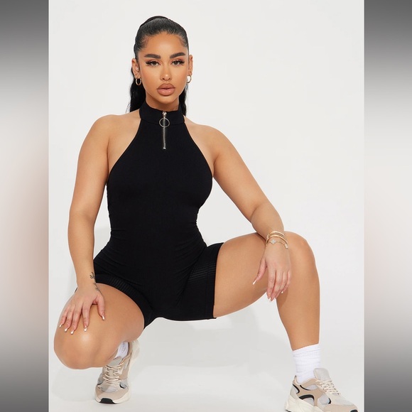 Fashion Nova seamless romper - Picture 2 of 7